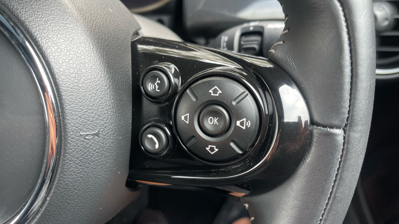 MINI Hatchback 135kW Cooper S Level 3 33kWh 3dr Auto Electric Hatchback